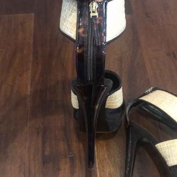Fendi high heels! - Picture 4 of 8